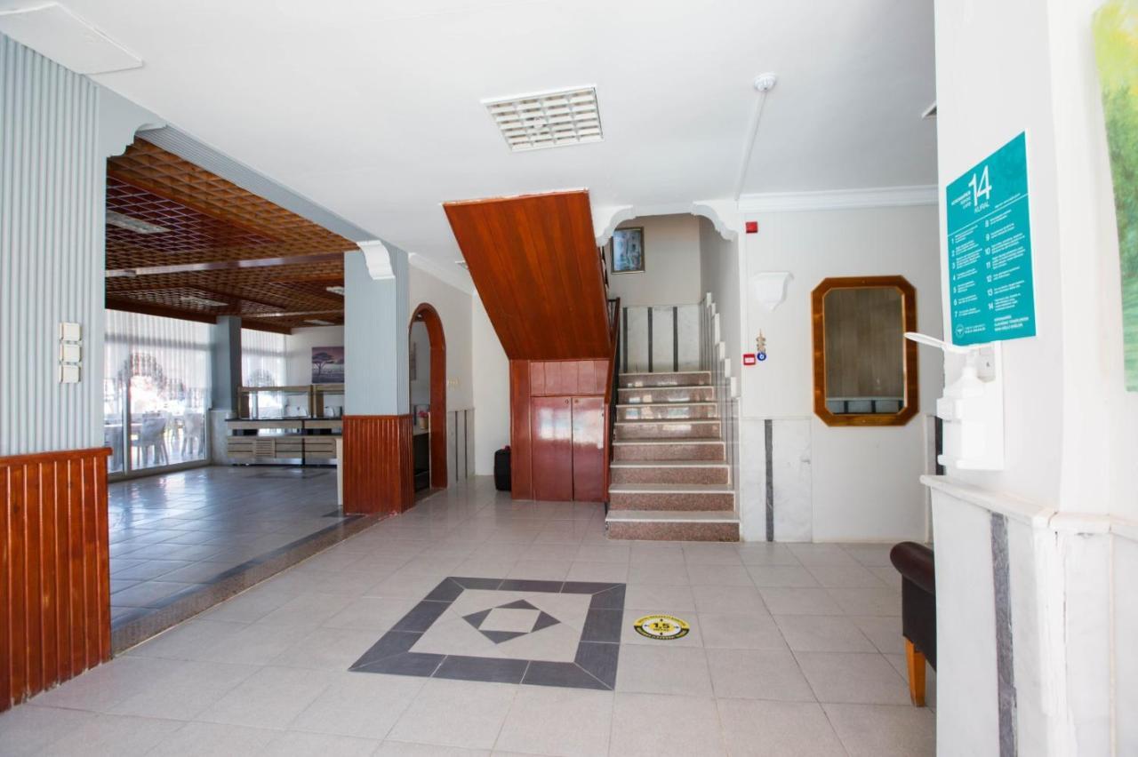 Holiday Hotel Kusadası Extérieur photo