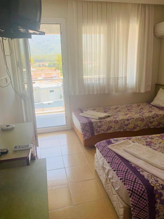 Holiday Hotel Kusadası Extérieur photo